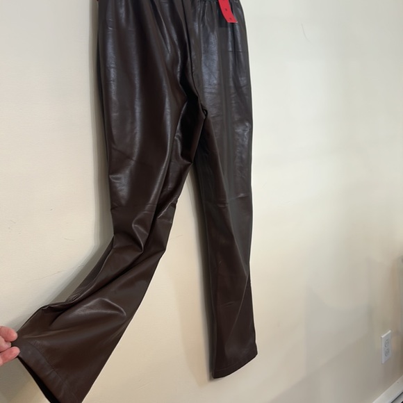 NWT DKNY Jeans Brown Faux Leather pants Size M - Picture 8 of 12